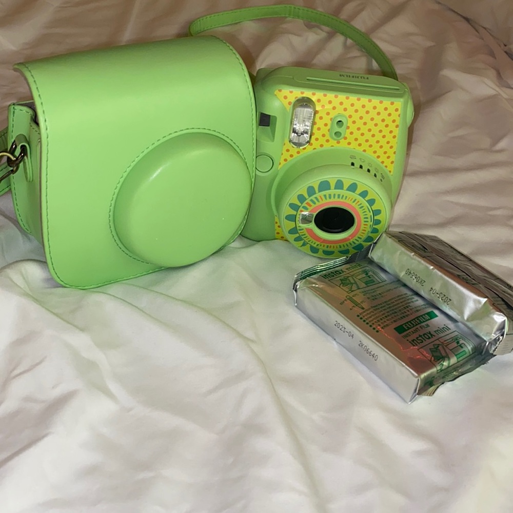 Green instax mini 9 with film
